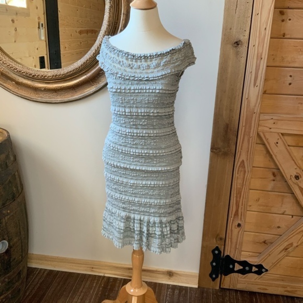 Max Studio 2 pc dress off shoulder gray lace SZ M L NWT